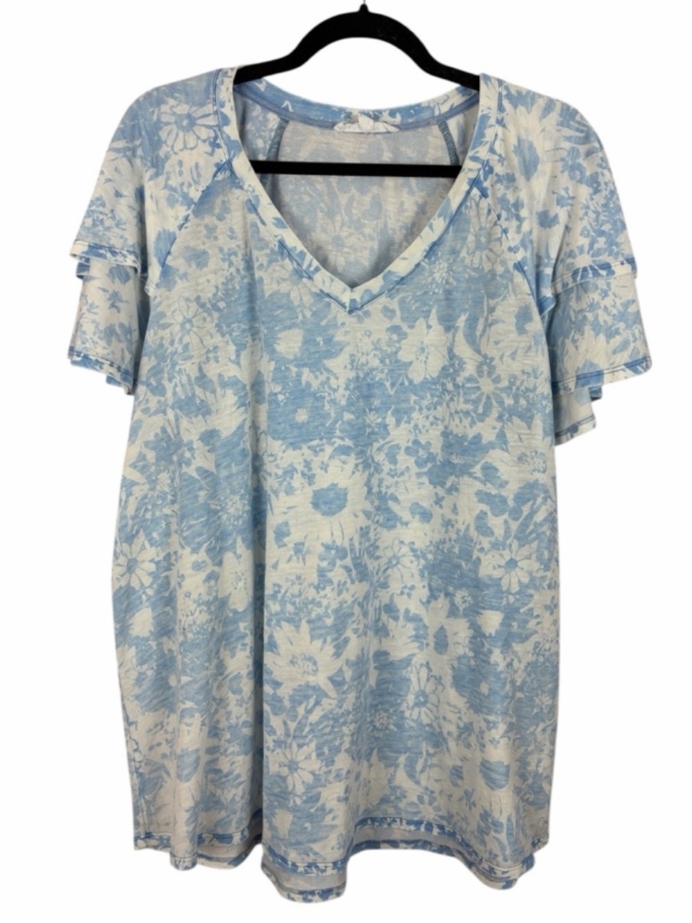 JANE + DELANCEY Blue Floral Top 2X Flutter Sleeve V-Neck Soft Casual